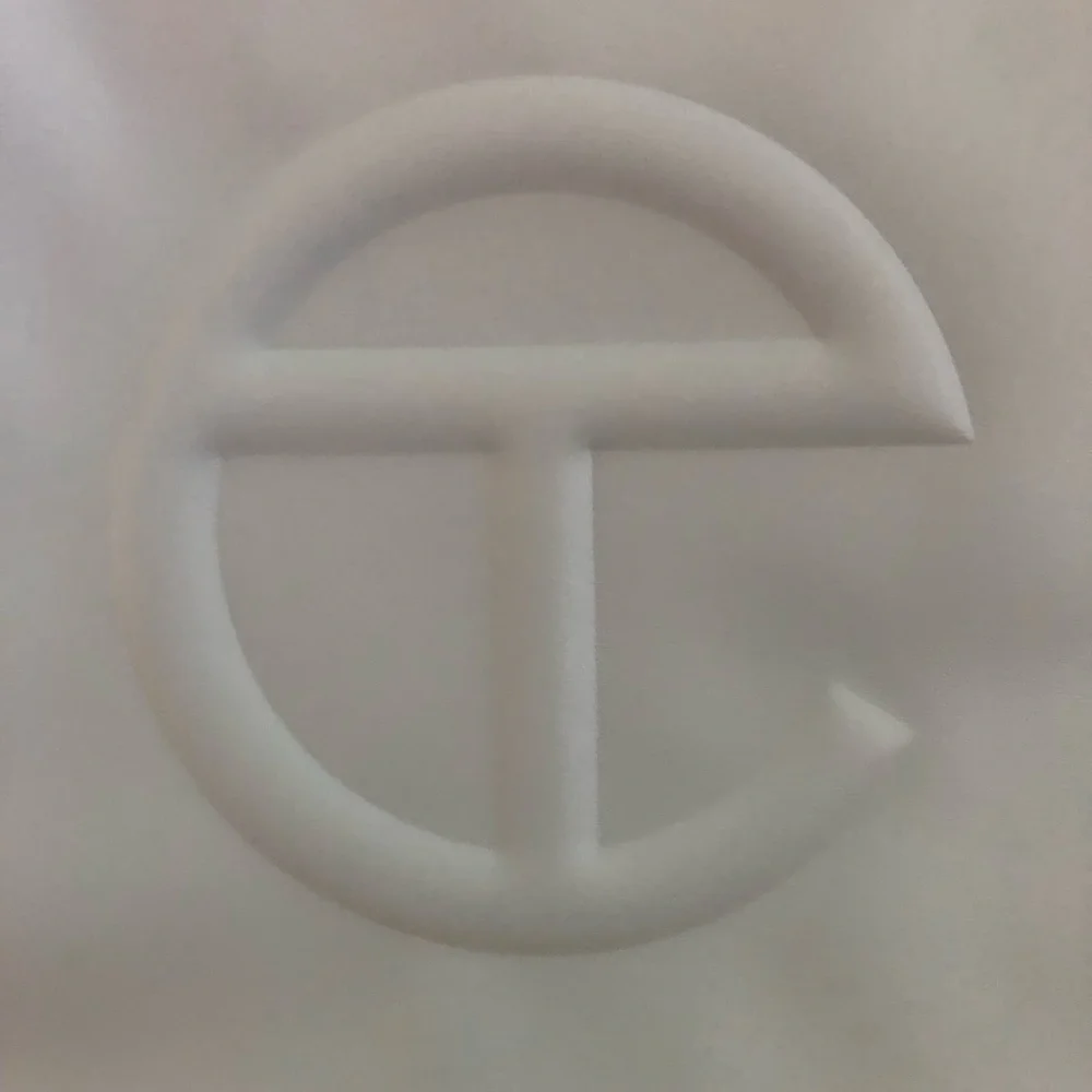 Telfar medium sage bag. Never used. - Picture 2 of 5